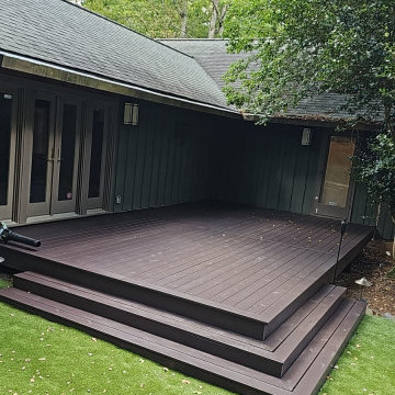 Custom Ground Level Deck