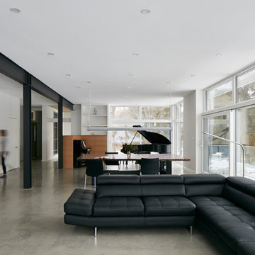 Industrial Farm House