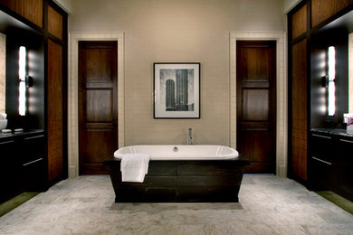 Inspiration for a modern bathroom remodel in Houston