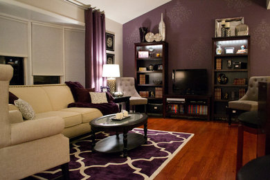 Inspiration for a contemporary living room remodel in Chicago