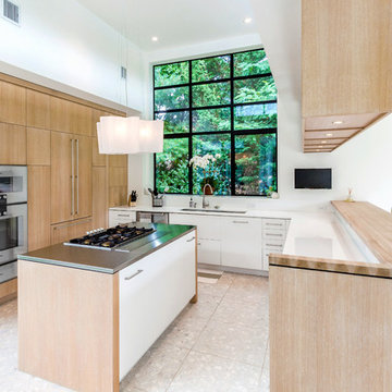 Bakes & Kropp - Oceanview Oasis Kitchen