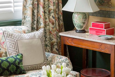 Family room - traditional family room idea in Boston