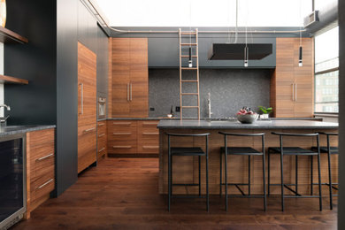 Example of a minimalist kitchen design in Chicago