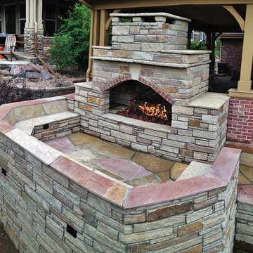 Outdoor Fireplace - Two Sided