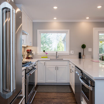 Continuous wood flooring and a nice drawer microwave to boot