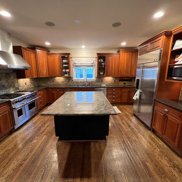 Quartz Countertop and Backsplash Remodel