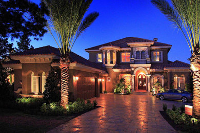 Mediterranean exterior home idea in Orlando