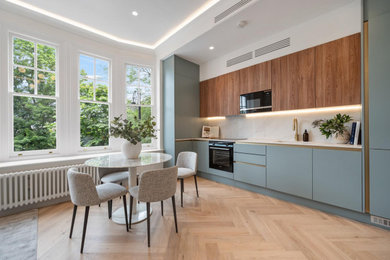 Inspiration for a contemporary kitchen in London.