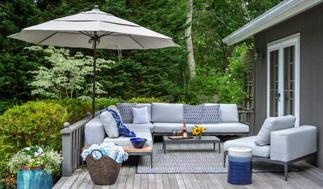 9 Ways to Bring Pantone’s Classic Blue Outside