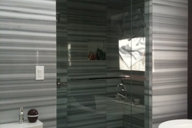 Bathroom - modern bathroom idea in Toronto