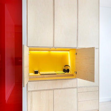 Bureau escamotable ouvert + rangements