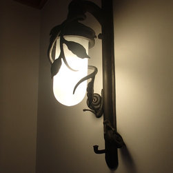 隠し絵の像がいる門扉とフェンス - Lighting Hardware And Accessories