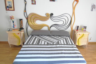 Eclectic bedroom in Madrid.
