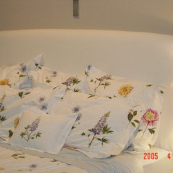 Bedding - Sofa Covers - Decorative Pillows - Bedding