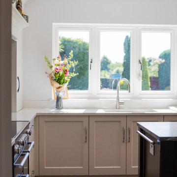 Beautiful Bespoke fitted Shaker kitchen with walk-in pantry