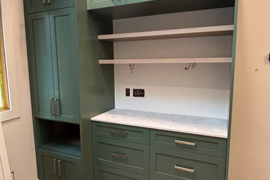 Kitchen - modern kitchen idea in Vancouver with an island