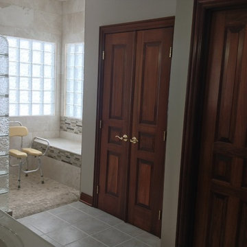 High privacy glass block shower wall and windows in Columbus Ohio roll in shower