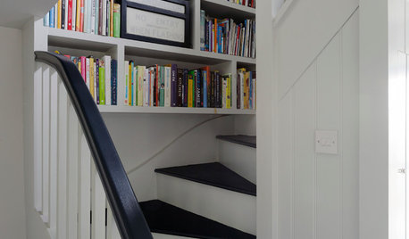 10 Chic Monochrome Hallway Decorating Ideas