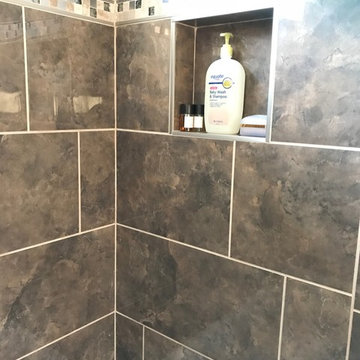 Custom Ceramic Tile Tub Surround with Niche & inlaid tile design