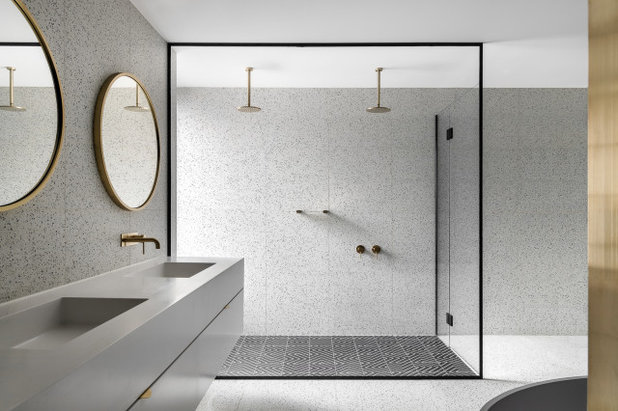 Contemporary Bathroom by Dean Dyson Architects