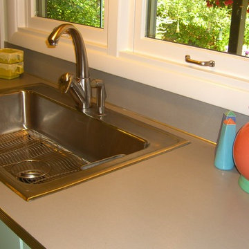 Vintage Hue Kitchen