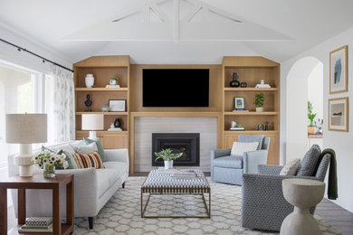 Inspiration for a transitional living room remodel in San Francisco