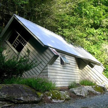 Duckham Cabin