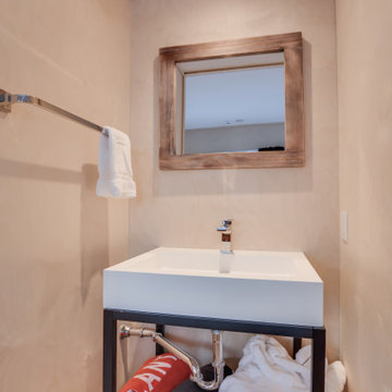 Ushuaia Pod Bathroom by Lofty Pods