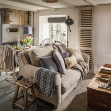 Houzz Tour: Space and Character are Boosted in a Small Cottage
