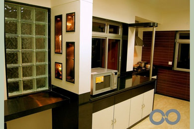 Minimalist home design photo in Kolkata