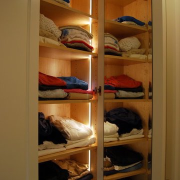 Master Dressing Suite - Lighted