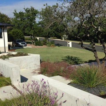 Long Canyon Austin Modern - New Home and Courtyard