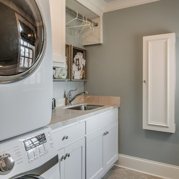 Traditional Laundry Room