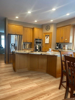 Kitchen With Honey Oak Cabinets