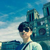 진섭 손's photo
