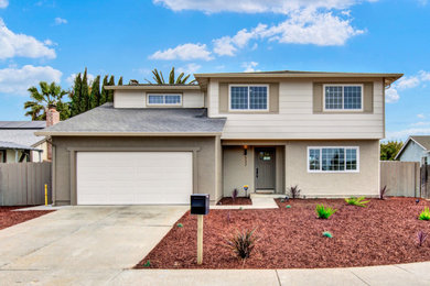 Inspiration for a modern exterior home remodel in Sacramento