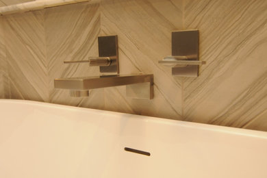 Example of a bathroom design in Houston