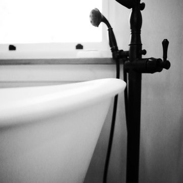 Farmhouse Bathroom