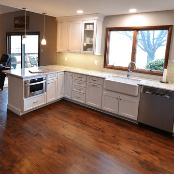 Large U-shaped kitchen and 1st floor remodel in Thornton PA