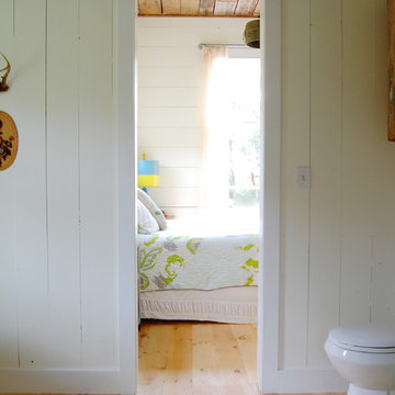 My Houzz: Colorful Vintage Finds fill a Chic Modern Farmhouse