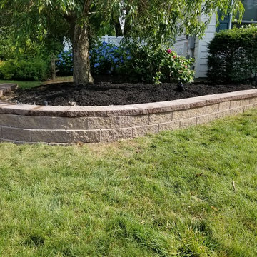 Block Retaining Garden Wall - Cambridge Sigma 8 - Toffee / Onyx with Mocha Cap