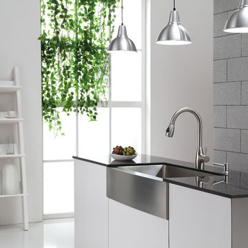 Kraus KHF200-36 farmhouse sink with KPF2130 pull-down faucet