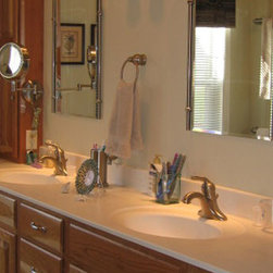Bathroom Cabinets - Vanity Tops And Side Splashes