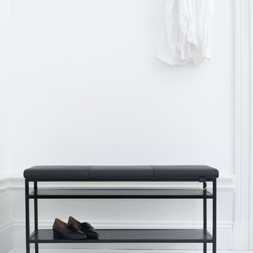Maze Interior - Shoe Bench