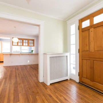 14 Saunders Terrace, Wellesley Hills, MA 02481