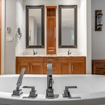 Freestanding Soaker Tub