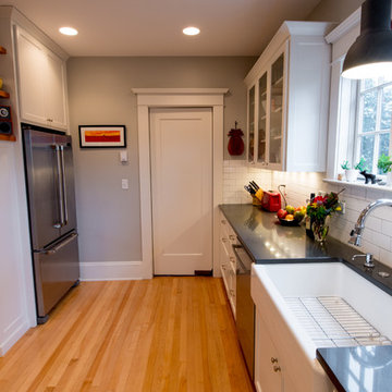Alameda Prairie-Style: Gourmet Kitchen & Baths