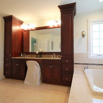 Stewartsville Master Bathroom