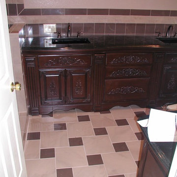 Porcelain tile inset pattern
