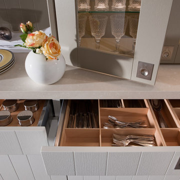 Traditional Style - TAMOS-COLOR | TAO / Wood
